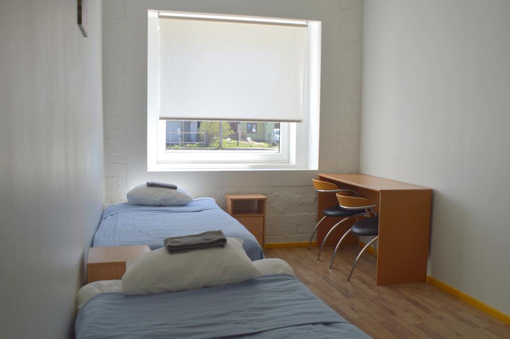 Saare Automatic Hostel Пярну Екстер'єр фото